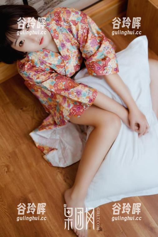 GIRLT果团网 - 这组美图里的裴希西，蕾丝隐约透出些许戏谑。