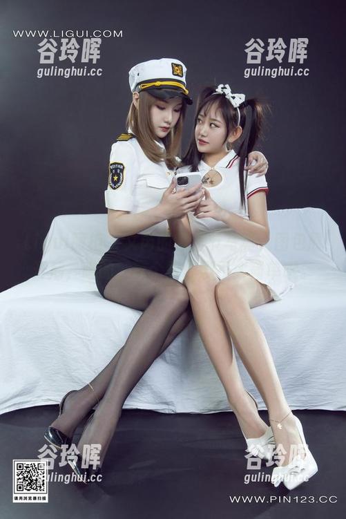 Ligui丽柜 - 文芮的万圣节写真，图包展开后，喵的，这个恶作剧不太简单哦。