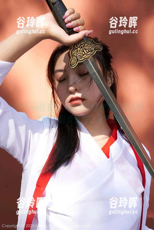 MiiTao蜜桃社 - 终于等到伊素妍最新图包，里面的温柔直接让我气喘吁吁
