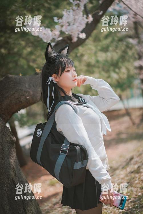 Mimmi(밈미)的图集：被DJAWA带进超现实，照片里的米米小姐真是有趣得不行～