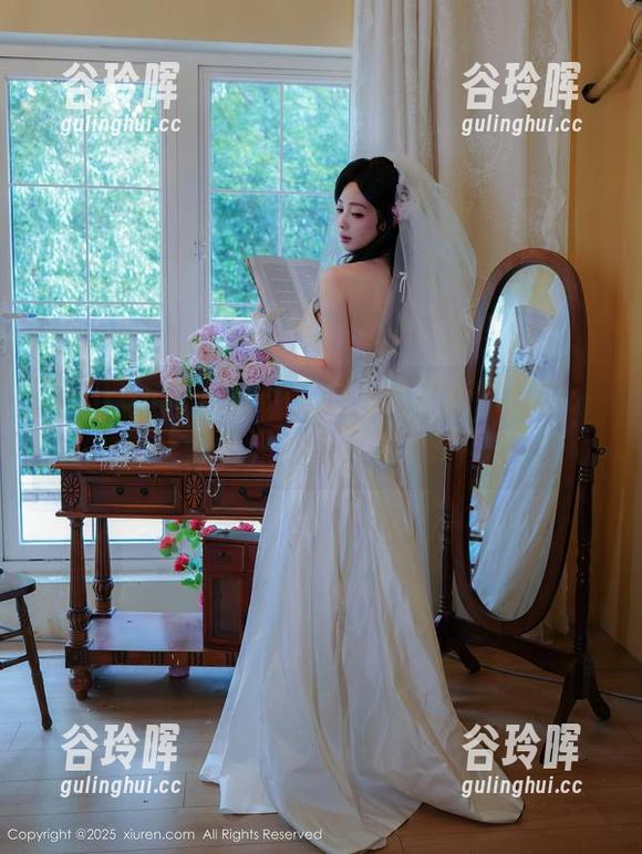 Xiuren秀人网 - 文静儿的最新作品集：吊带，也许会上天和下雨呢？