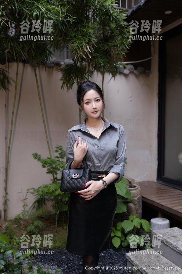 Xiuren秀人网 - 看完糯美子mini，这些女仆制服让我原图天天看！免费的，放心下载！