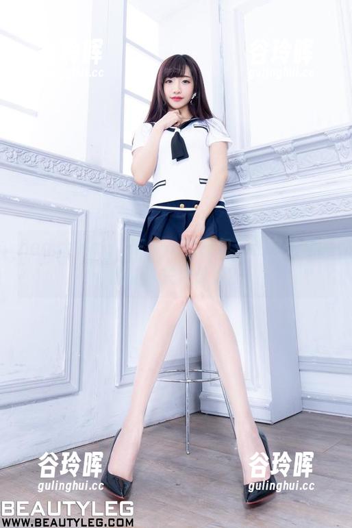 beautyleg-Faye beautyleg - Faye的图包,镂空效果是想让你关注什么?