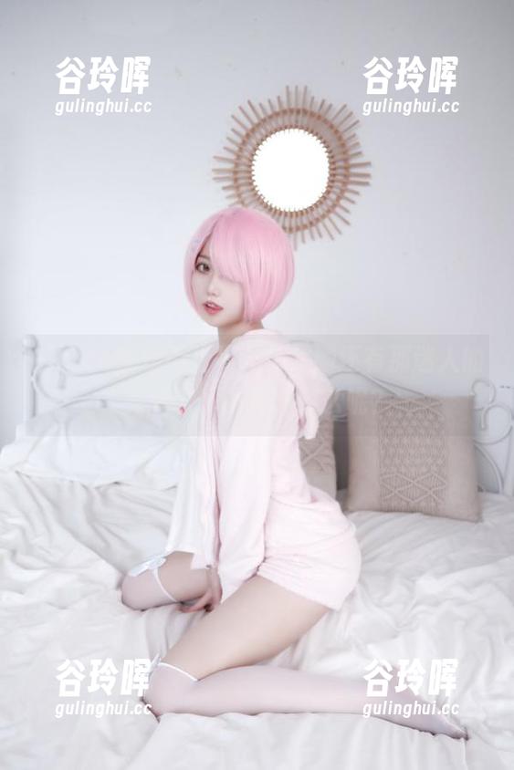 eloise软软不止是女仆，她还有那迷人的兔尾巴，图包等什么呢？
