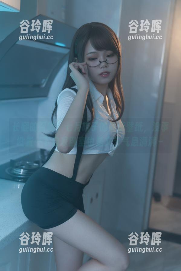 长腿的召唤！七月喵子的高清壁纸，没事设置一下自家卧室也是文艺气息满满～