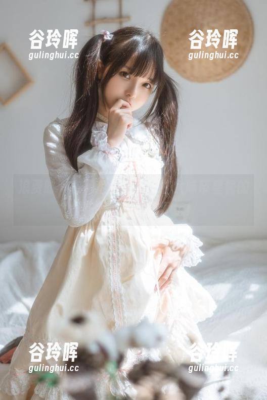 六味帝皇酱 浪费时间在网盘里,结果被六味帝皇酱的樱花女友惊艳得不行!