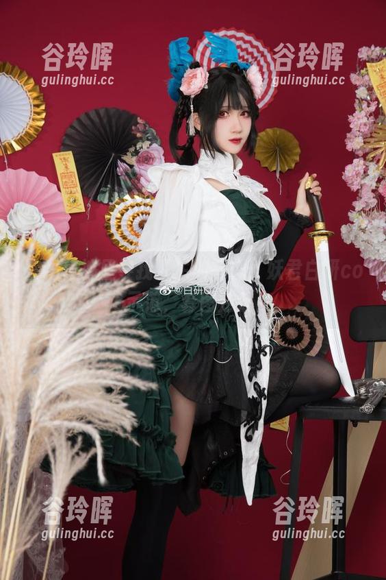 妖君白研 在牛仔裤里寻找人生的哲理,妖君白研cos示范,套图走起!