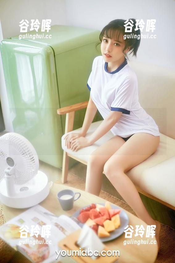 尤蜜荟 - 小尤奈的私拍合集，风情美人与我生活的巨大反差，一个人对着电脑脸红了！