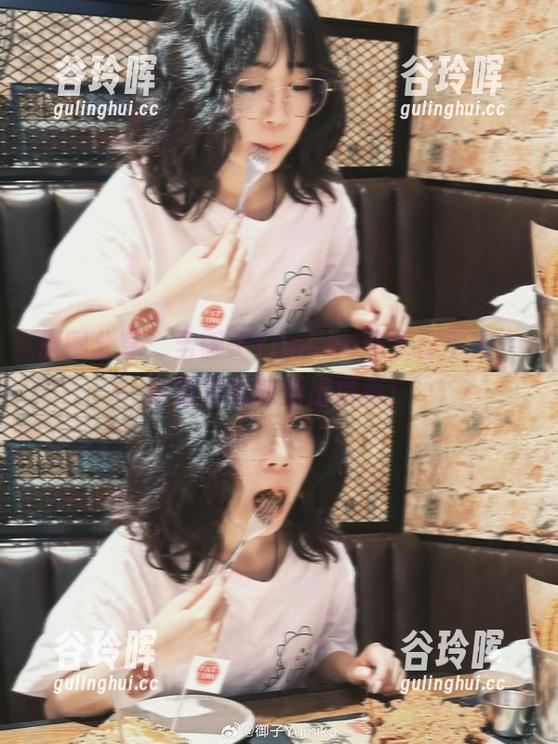 御子Yumiko 原图分享:当御子Yumiko遇上打工人,办公室也能活出精彩!