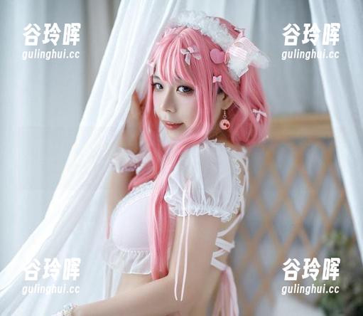 快来看无颜小天使wy的网盘！小黄鸡写真出现捣蛋鬼的身影！