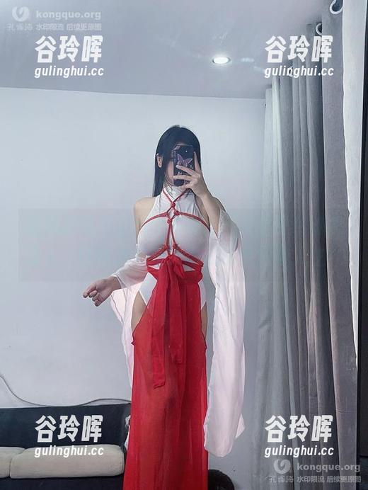 在线解锁末夜787的女友，原图竟然如此动人，让我这把路人给羡慕到怀疑人生！