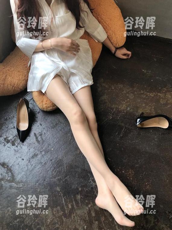 梦里一只喵 微密圈 - 梦里一只喵的睡衣女友图集:整体穿搭全套无敌可爱