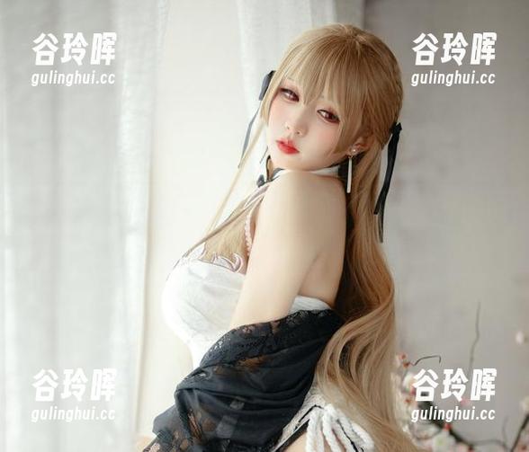 白色死库水与猫田圣奈奈的高清合集，来一场意外的水下漫游吧！