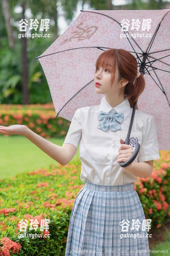 秀人网 - 你看过FoxYini孟狐狸的在线美腿图片吗？这腿太吸引目光了吧