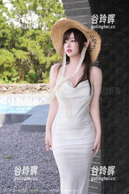 秀人网 - 高清修女影像：说好的猫咪巨臀妹妹，怎么乍一看这么正经？