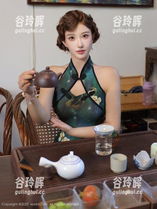 秀人网 - 请问这是诗诗kiki的图集吗？学妹这一块的分享真让人忍不住多看几眼！