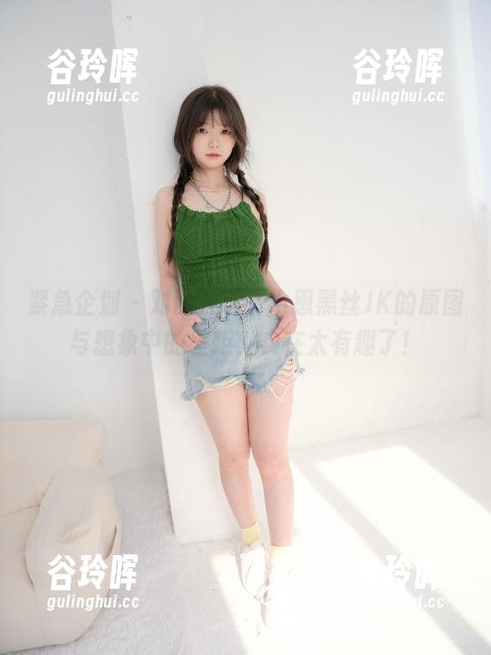 紧急企划-小恩 紧急企划 - 对比一下,小恩黑丝JK的原图与想象中的差距,实在太有趣了!