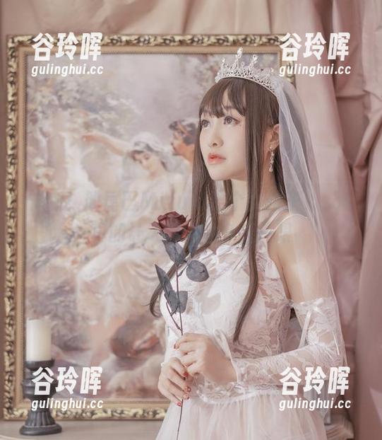 最新！脱尾巴Mizuki这个女孩子，cos真的让人忍不住多看一眼