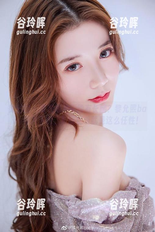 微密圈 - 谁说修女不能有长腿？黎允熙baby图包下载，长腿逆袭就是这么任性！