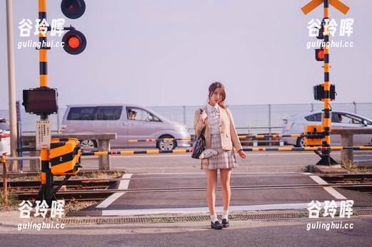 谁说只是个楼下？黑川的日本旅拍新作，更新得令人乍舌。